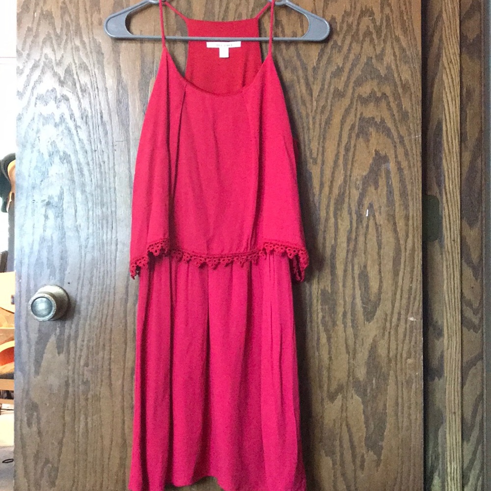 Francesca’s red summer dress